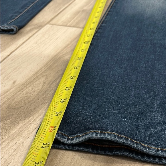 True Religion Becca Mid Rise Bootcut Distressed Jeans - Picture 9 of 11